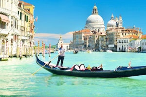 Paseo Gondola En Venecia