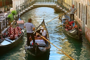 Gondola Con Serenata Venecia